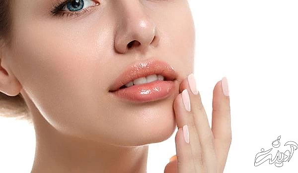 روش طبیعی یرجسته شدن لب روغن دارچین برای حجم لب